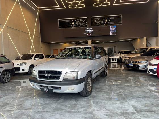 CHEVROLET BLAZER 2.4 MPFI ST 4X2 8V GASOLINA 4P MANUAL